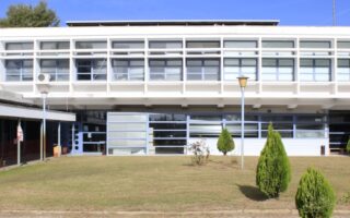 κτίριο κτηνιατρικής στην Καδίτσα